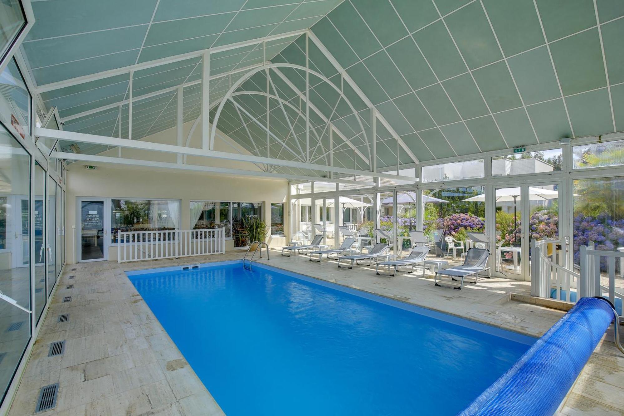 Hotel Arcadia Lannion Exterior photo